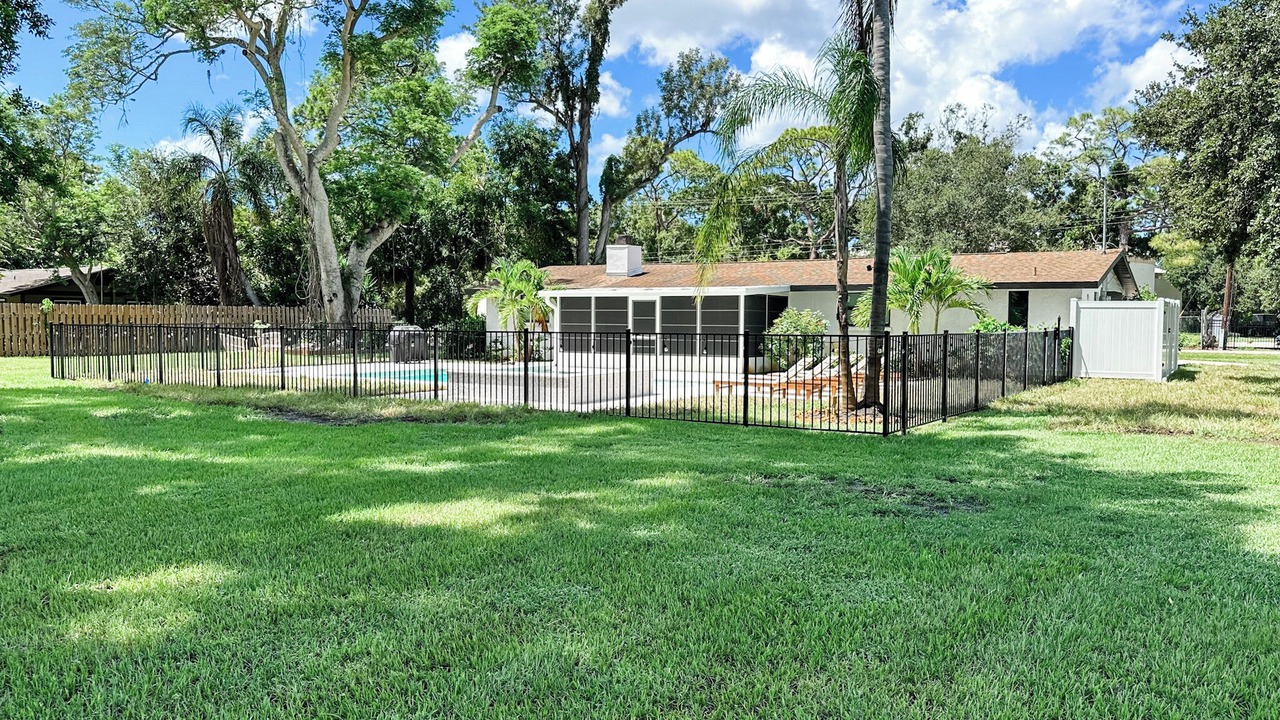 Photo of Others in Gulf Gate Estates