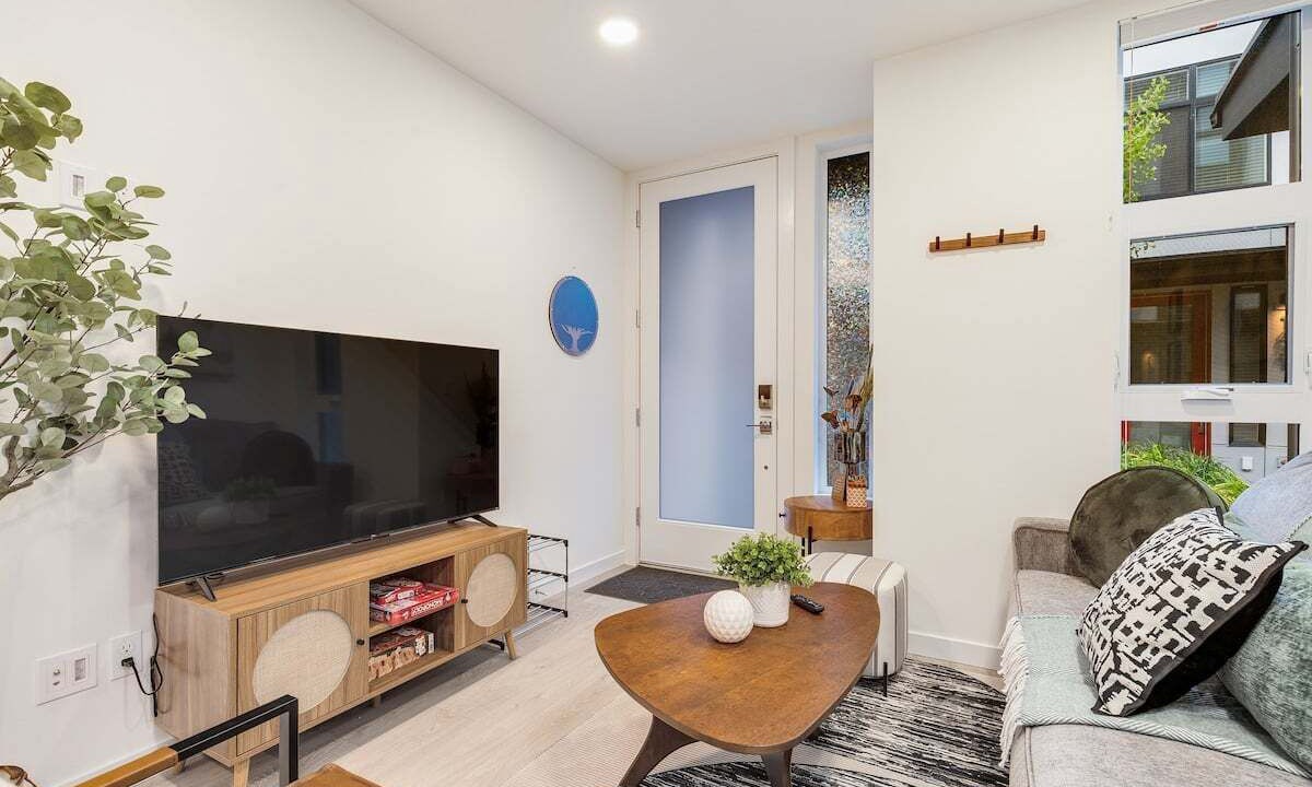 Photo of Livingroom in Broadway