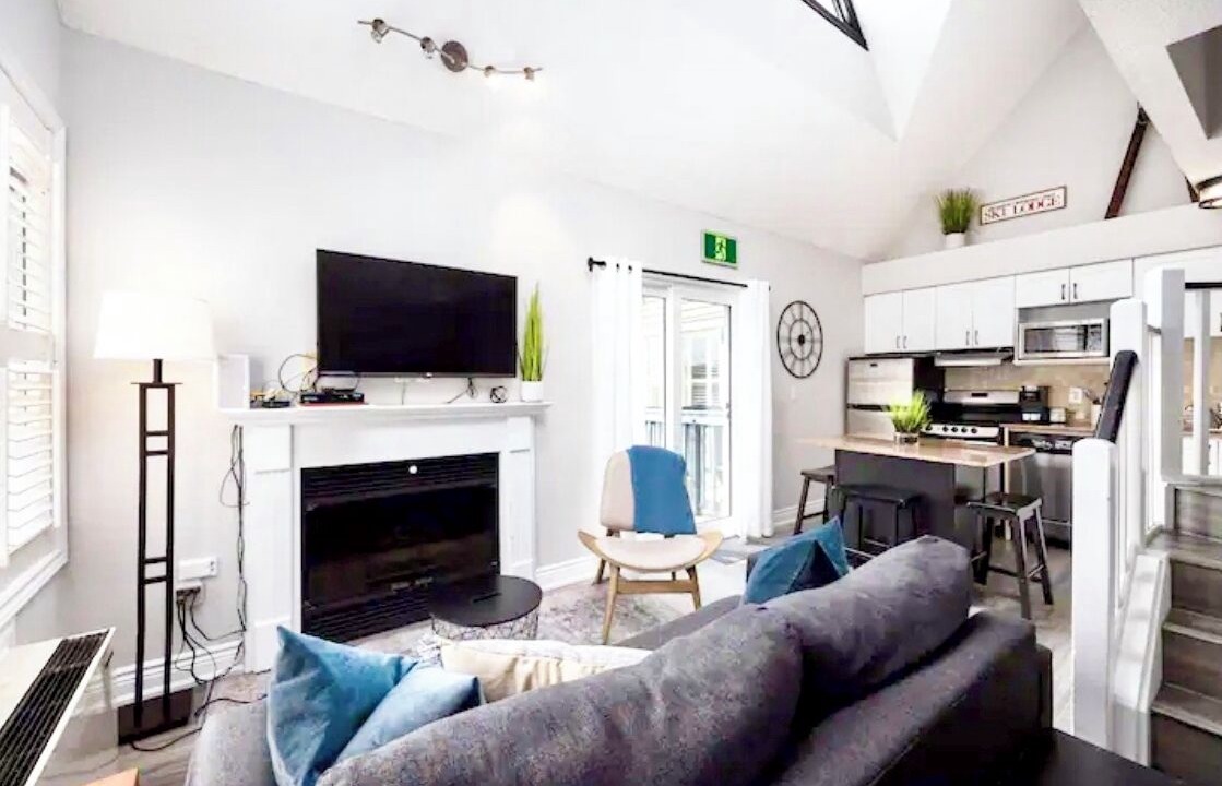 Photo of Livingroom in Craigleith