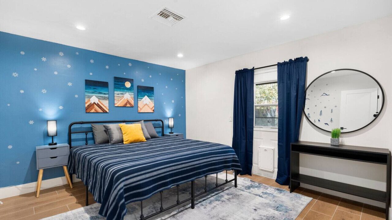 Photo of Bedroom in Swiss Manor