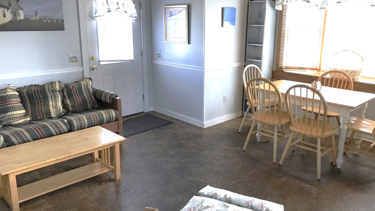 Photo of Livingroom in North Truro