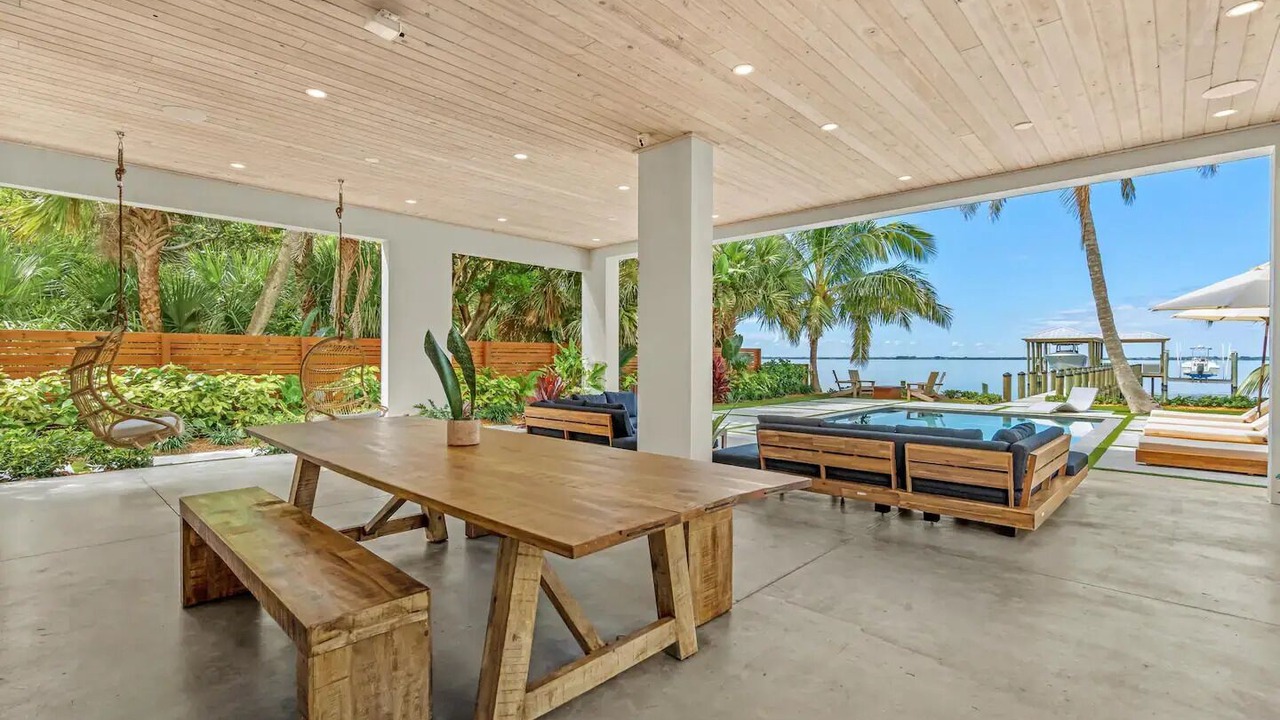 Photo of Outdoor in Orlando Beach