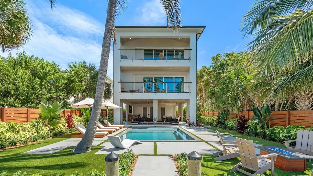 Photo of Outdoor in Orlando Beach