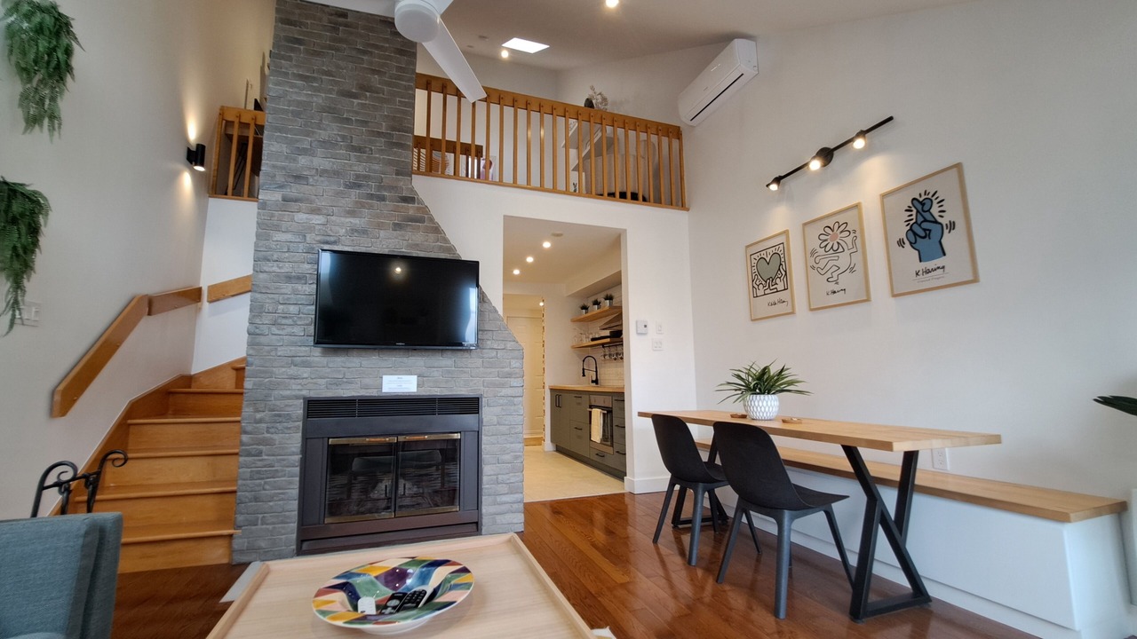 Photo of Livingroom in Magog