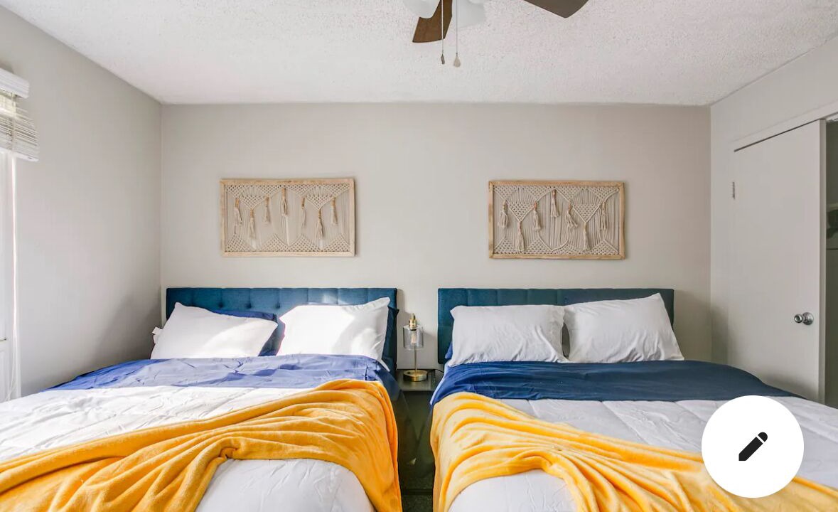 Photo of Bedroom in Aspen Hill