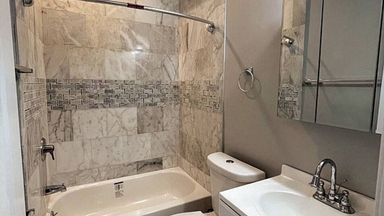 Photo of Bathroom in Downtown Baltimore