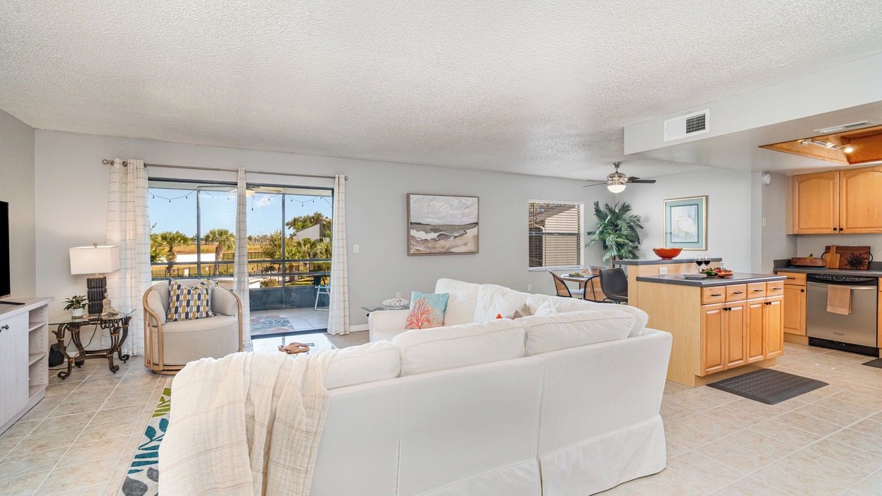 Photo of Livingroom in North Sarasota