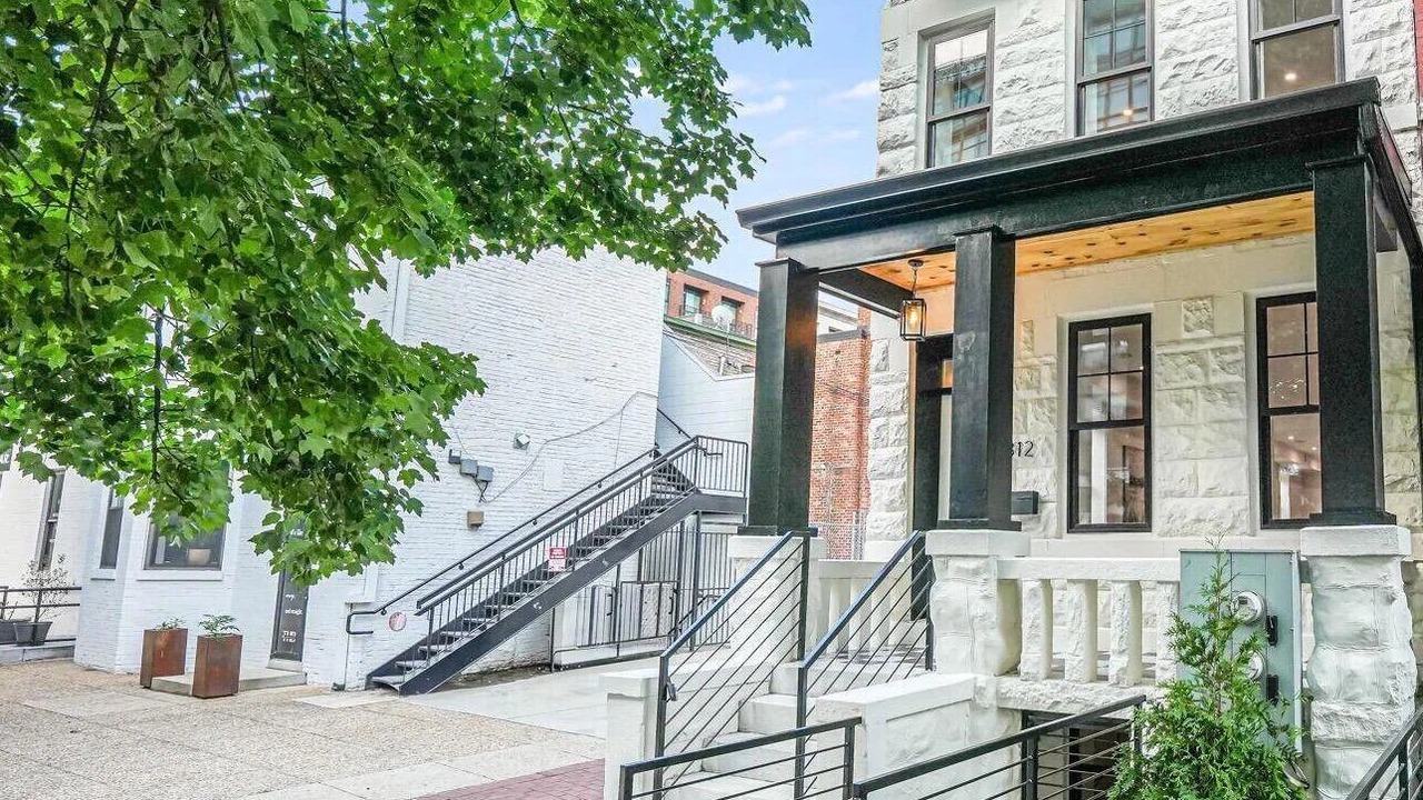 Photo of Outdoor in H Street Corridor