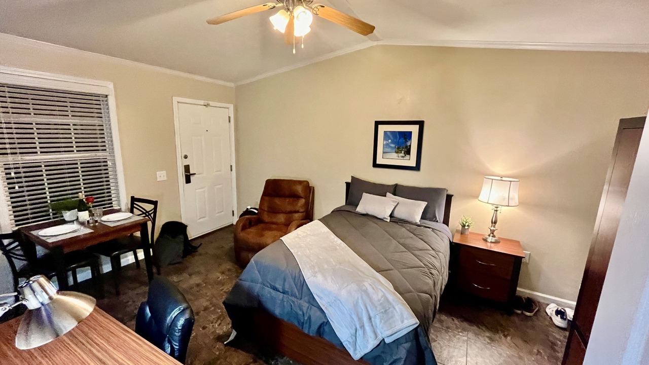 Photo of Bedroom in Lake Jackson