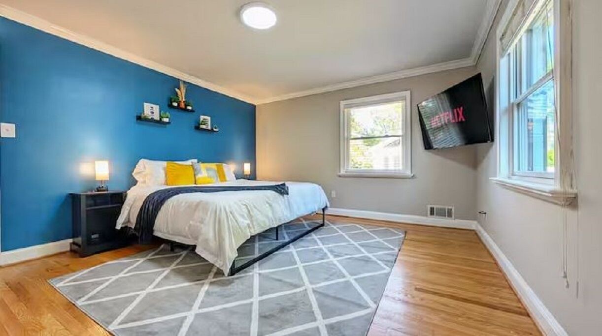 Photo of Bedroom in Seminary Hill
