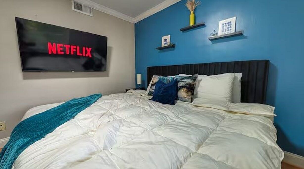 Photo of Bedroom in Seminary Hill