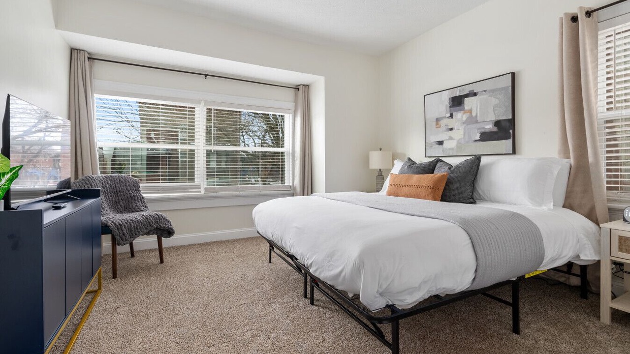 Photo of Bedroom in Weinland Park