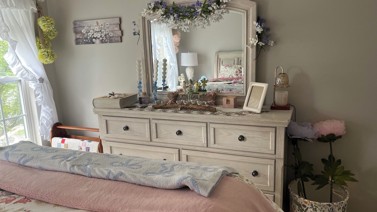 Photo of Bedroom in Lakeview