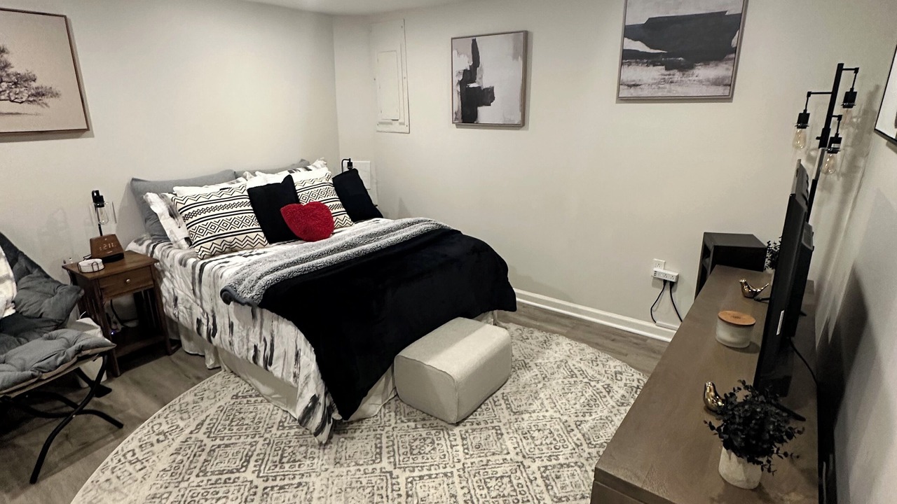 Photo of Bedroom in Peppermill Village