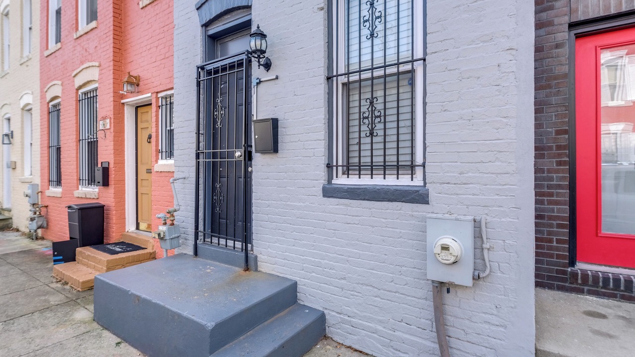 Photo of Outdoor in H Street Corridor