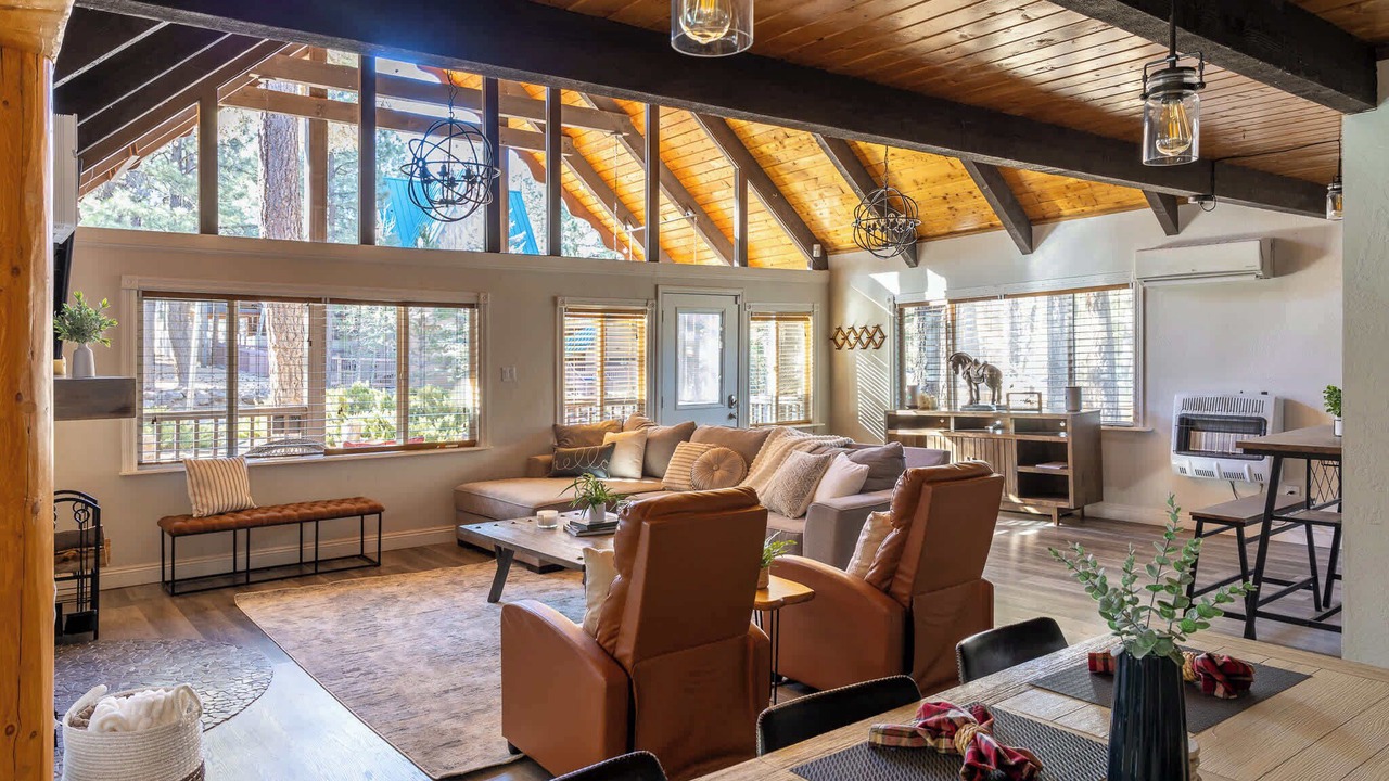 Photo of Livingroom in Munds Park