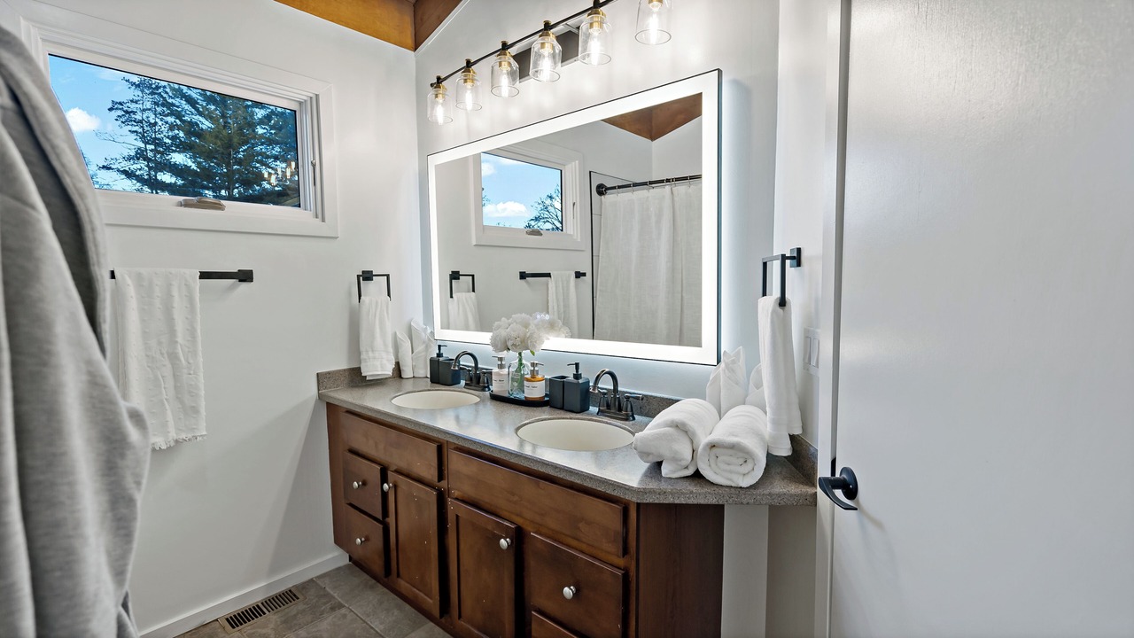 Photo of Bathroom in West Falls Church