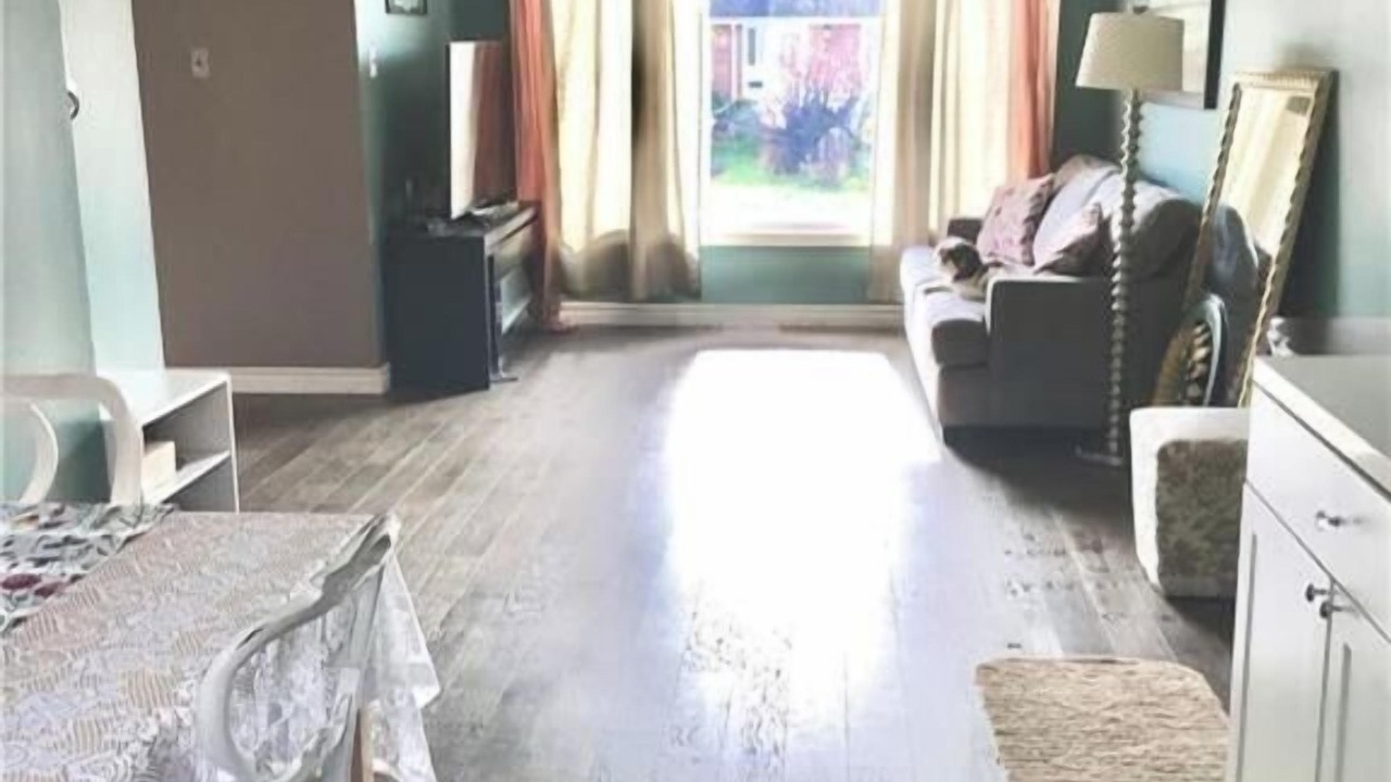 Photo of Livingroom in North Bay