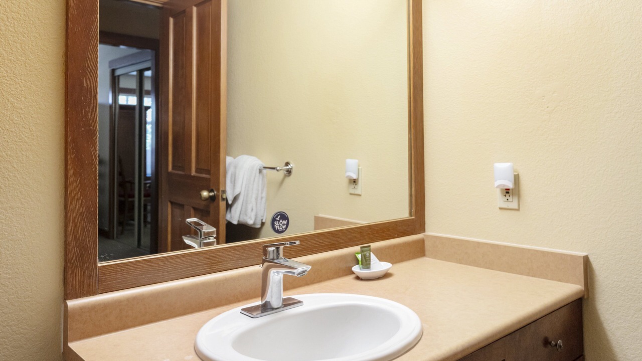 Photo of Bathroom in Snowbird