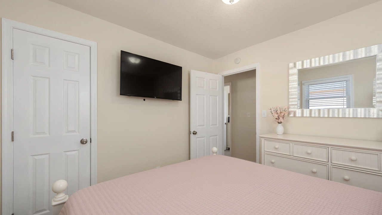 Photo of Bedroom in Nags Head
