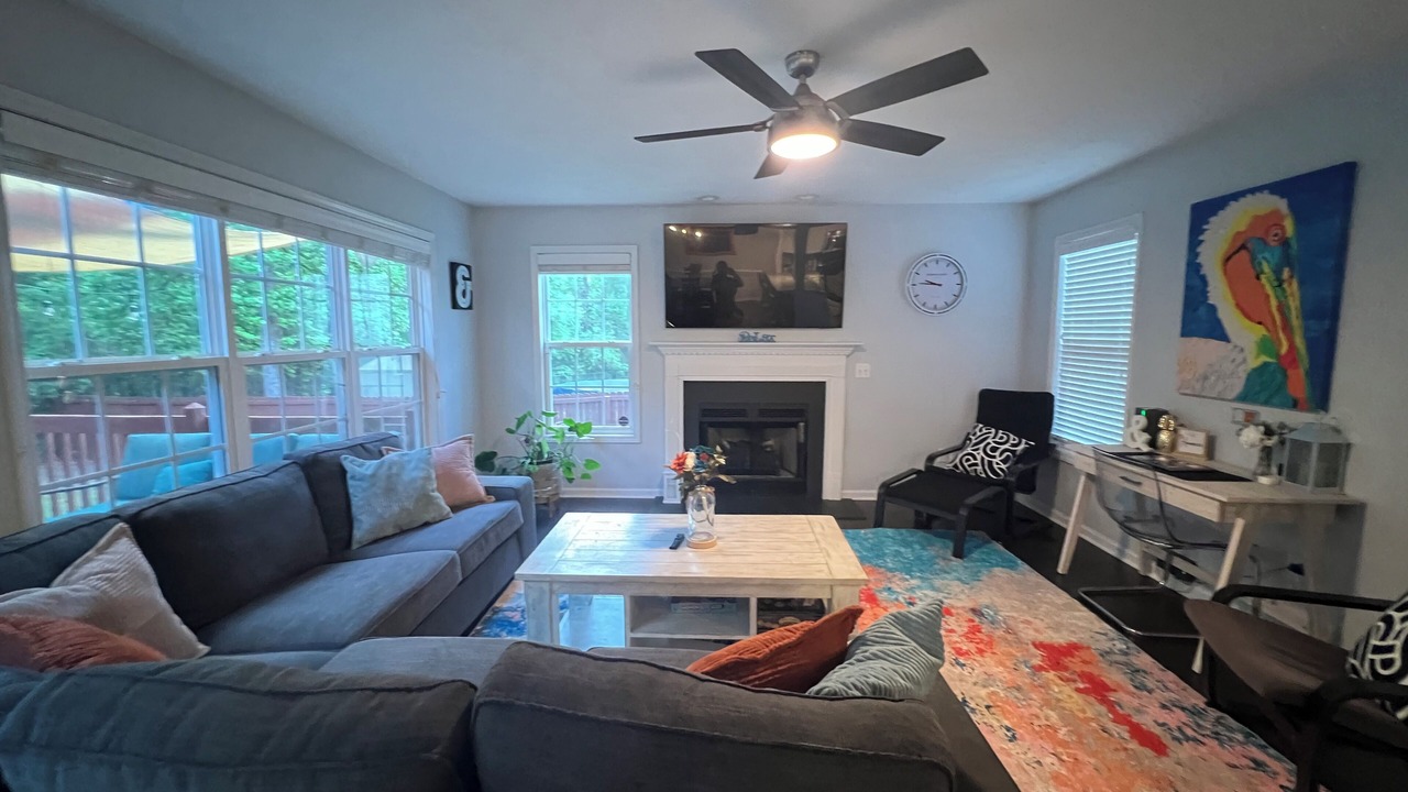 Photo of Livingroom in Spring Lake