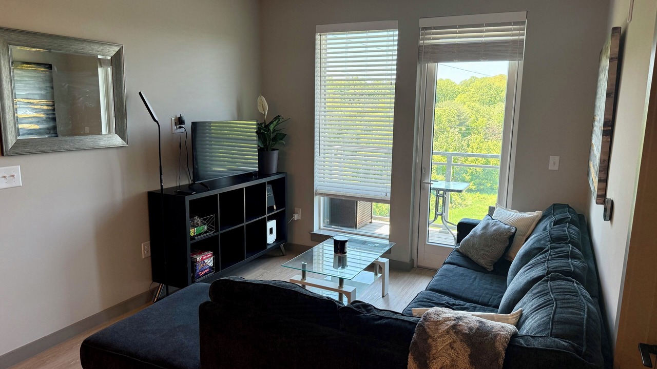 Photo of Livingroom in Town Center