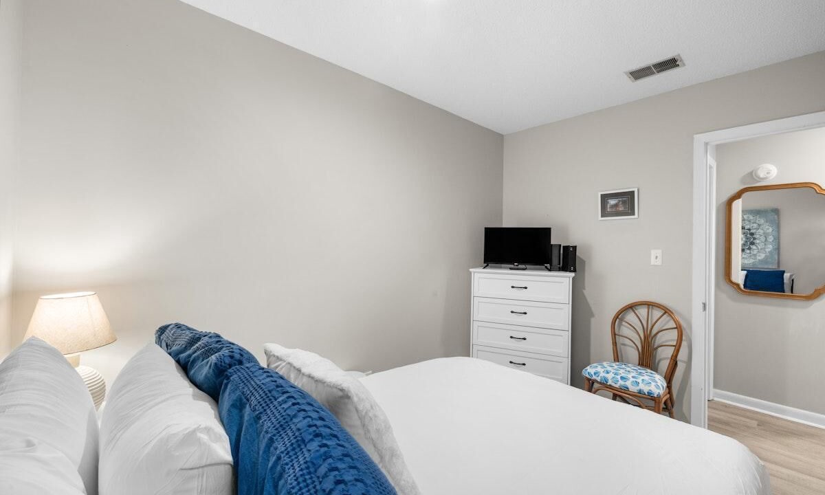 Photo of Bedroom in Pawleys Island
