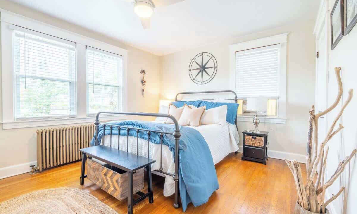 Photo of Bedroom in Eastport