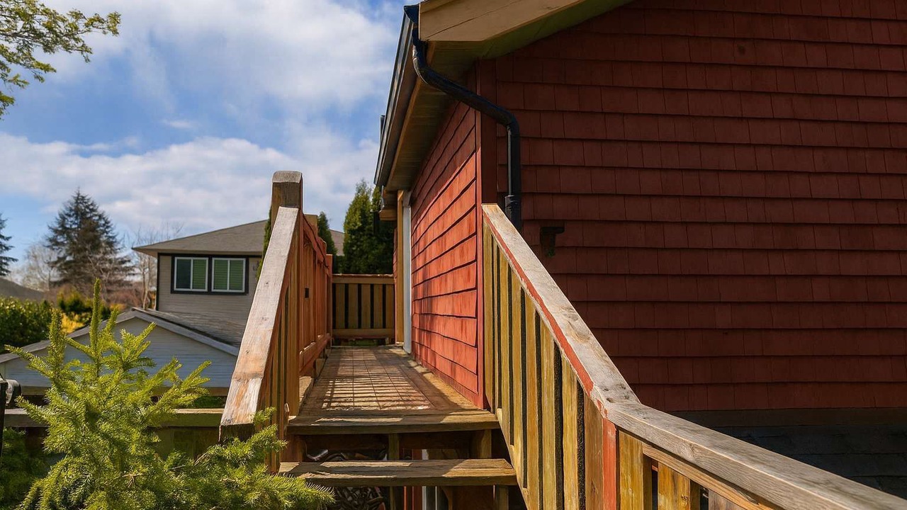 Photo of Outdoor in Saanich East