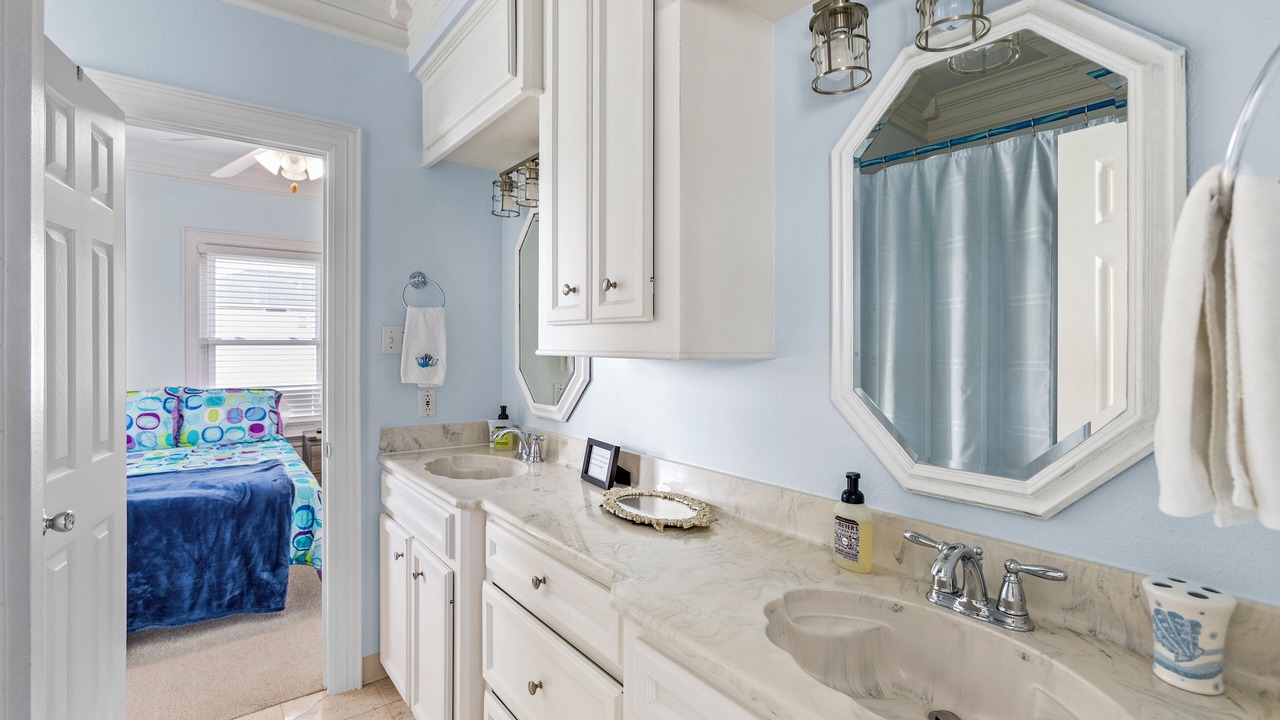 Photo of Bathroom in Isla Del Sol