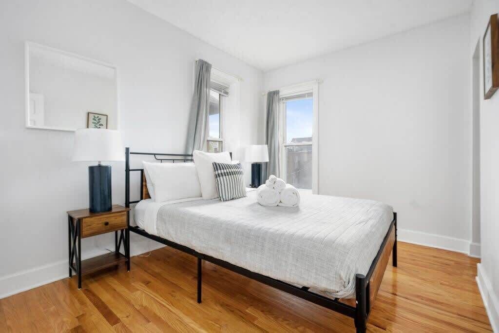 Photo of Bedroom in Weinland Park