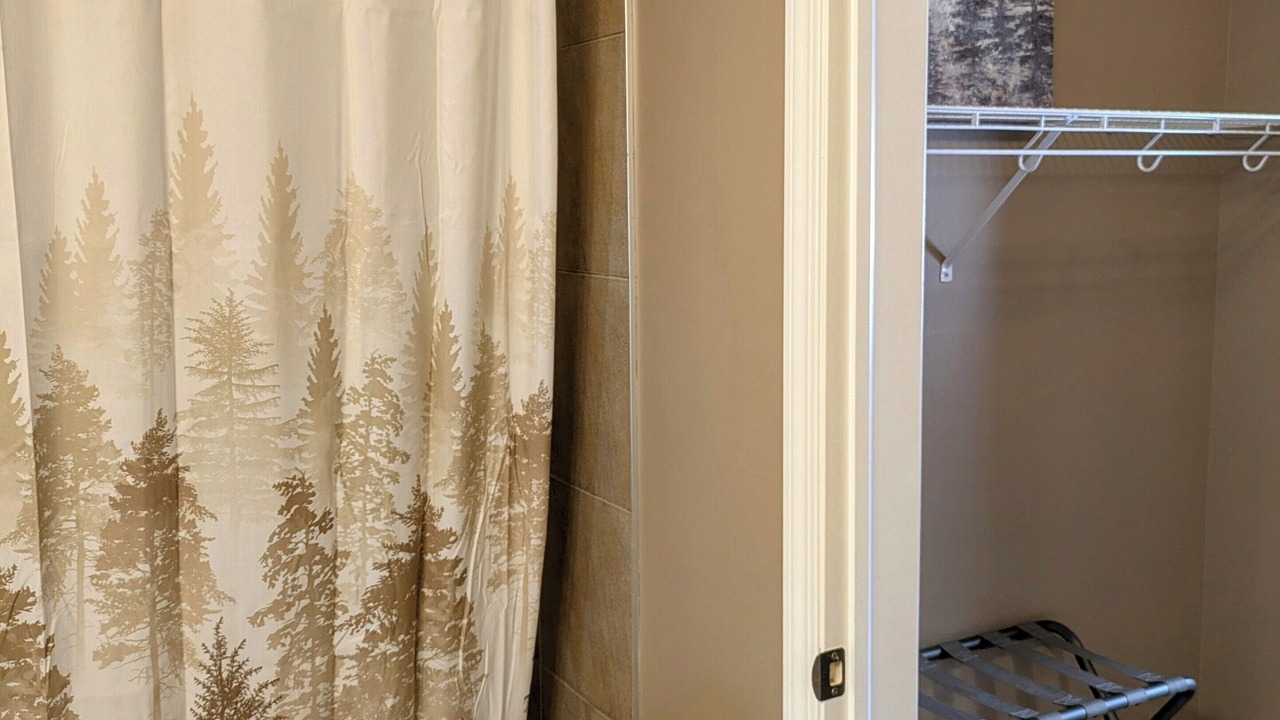Photo of Bathroom in Invermere