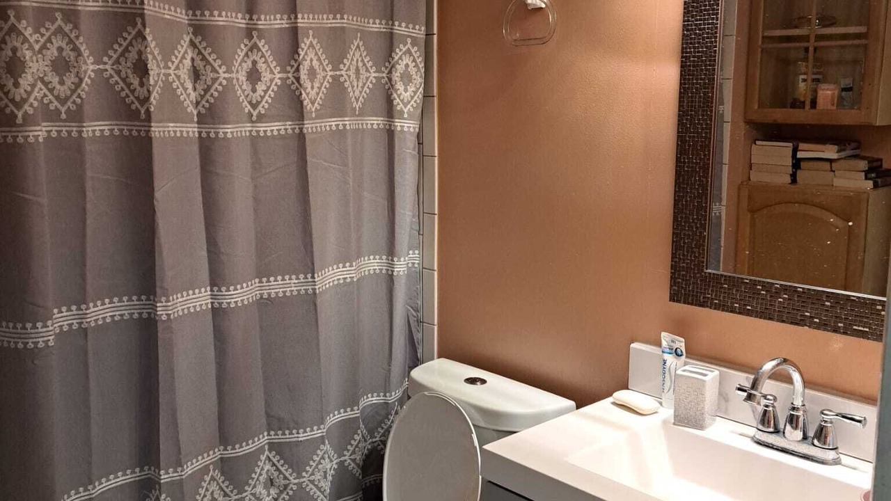 Photo of Bathroom in Hyattsville