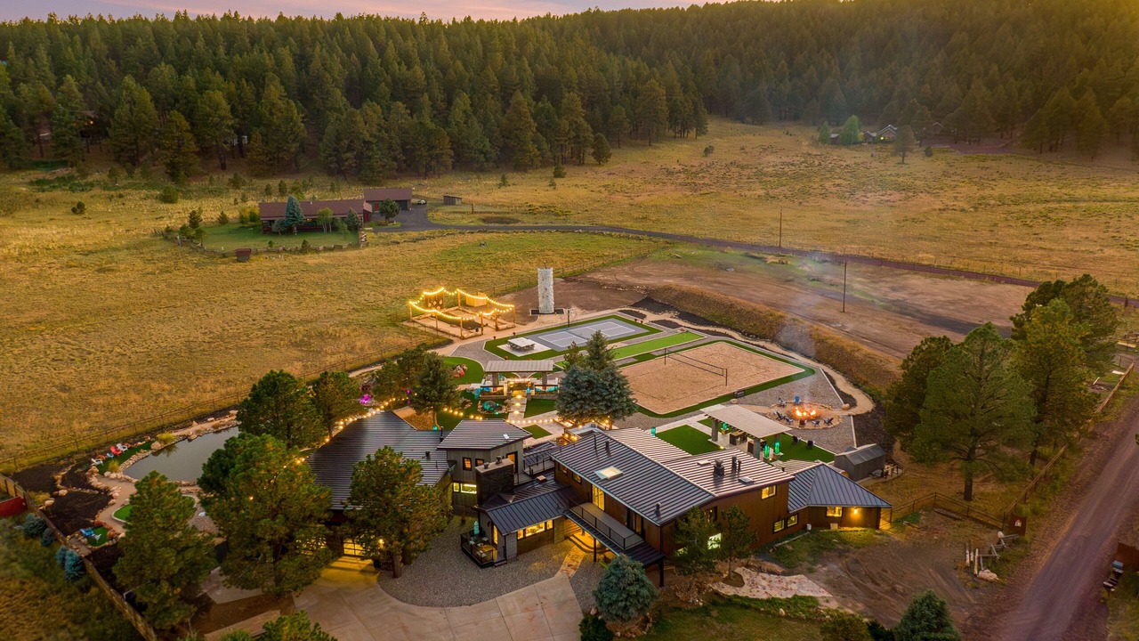 Photo of Outdoor in Baderville