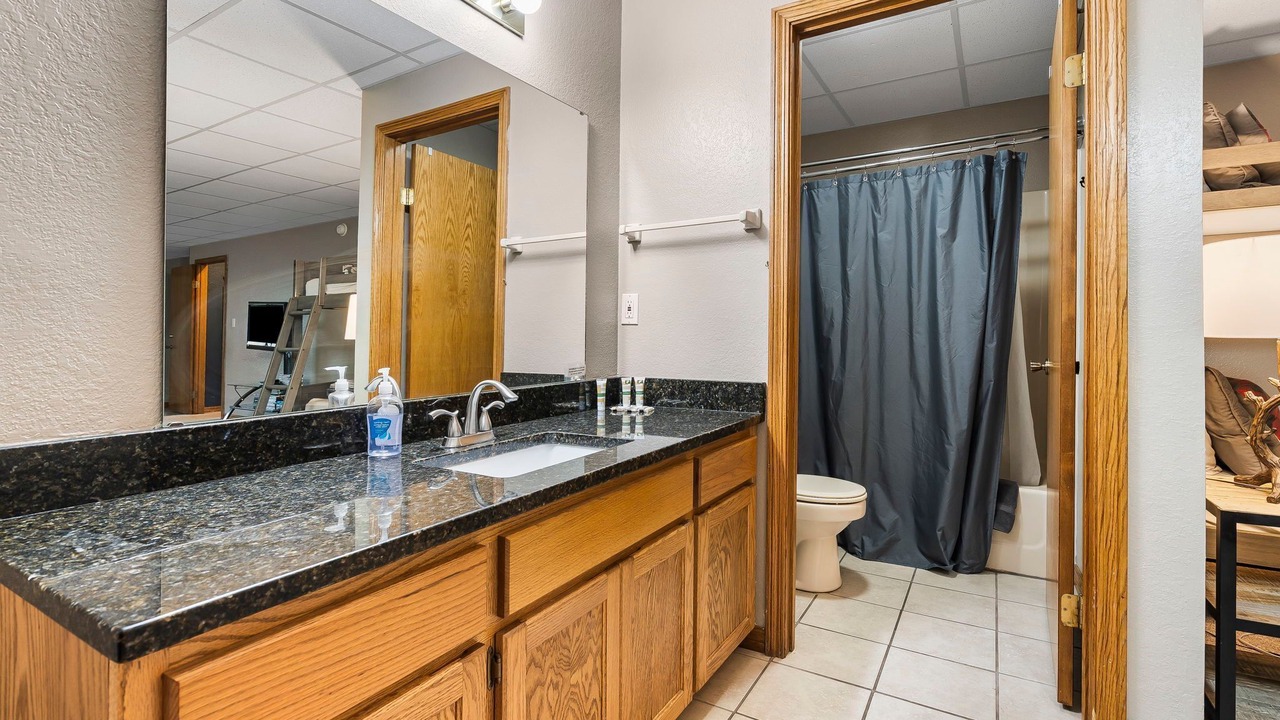Photo of Bathroom in Notch Estates