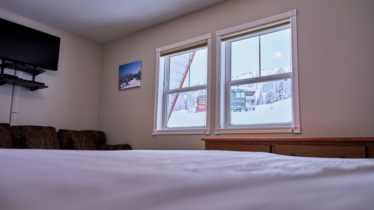 Photo of Bedroom in Silver Star Mountain