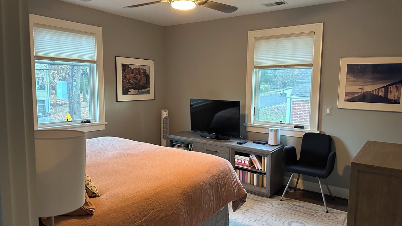 Photo of Bedroom in Chevy Chase