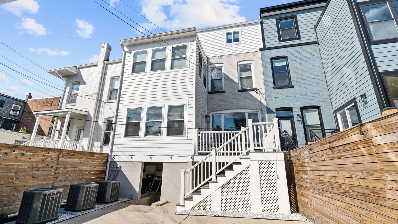 Photo of Outdoor in Columbia Heights