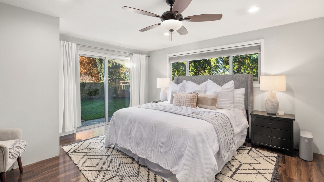 Photo of Bedroom in Edmonds