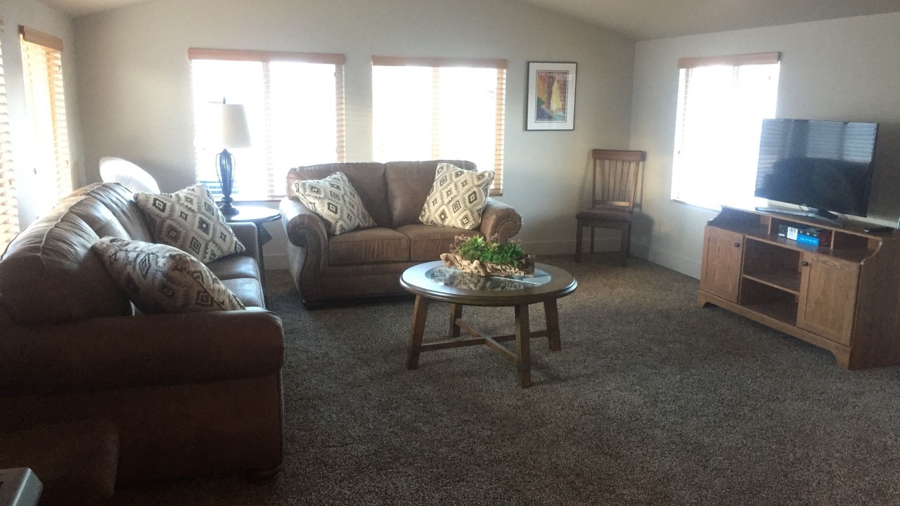 Photo of Livingroom in Hurricane