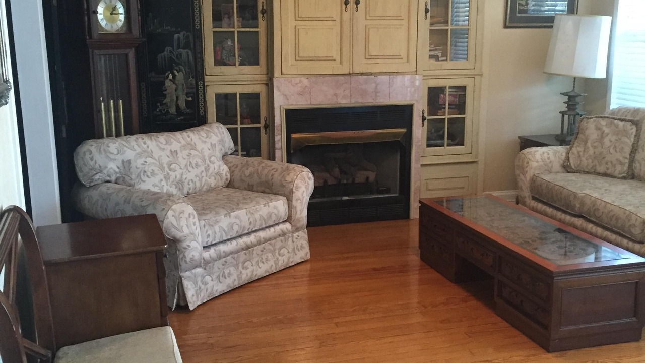 Photo of Livingroom in Historic Downtown Manteo