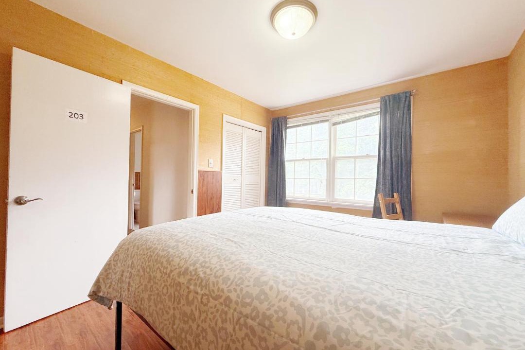 Photo of Bedroom in Thornhill