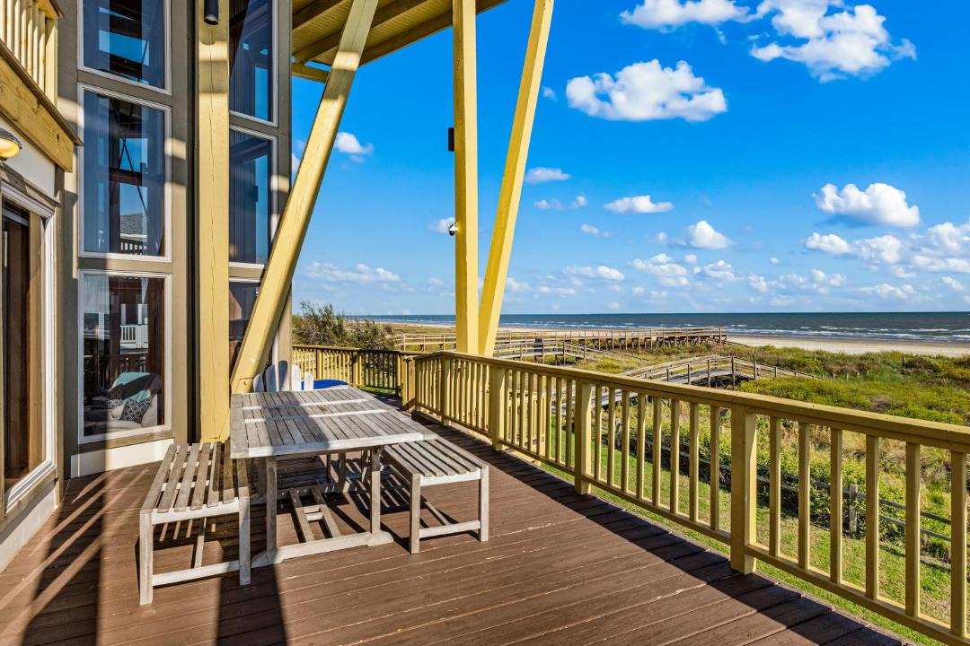Photo of Patio Balcony in Sandhill Shores