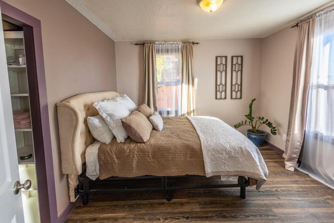 Photo of Bedroom in Canyon County