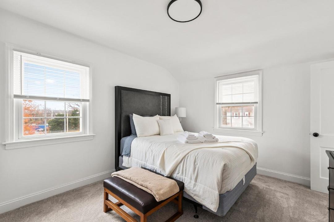 Photo of Bedroom in Chillum