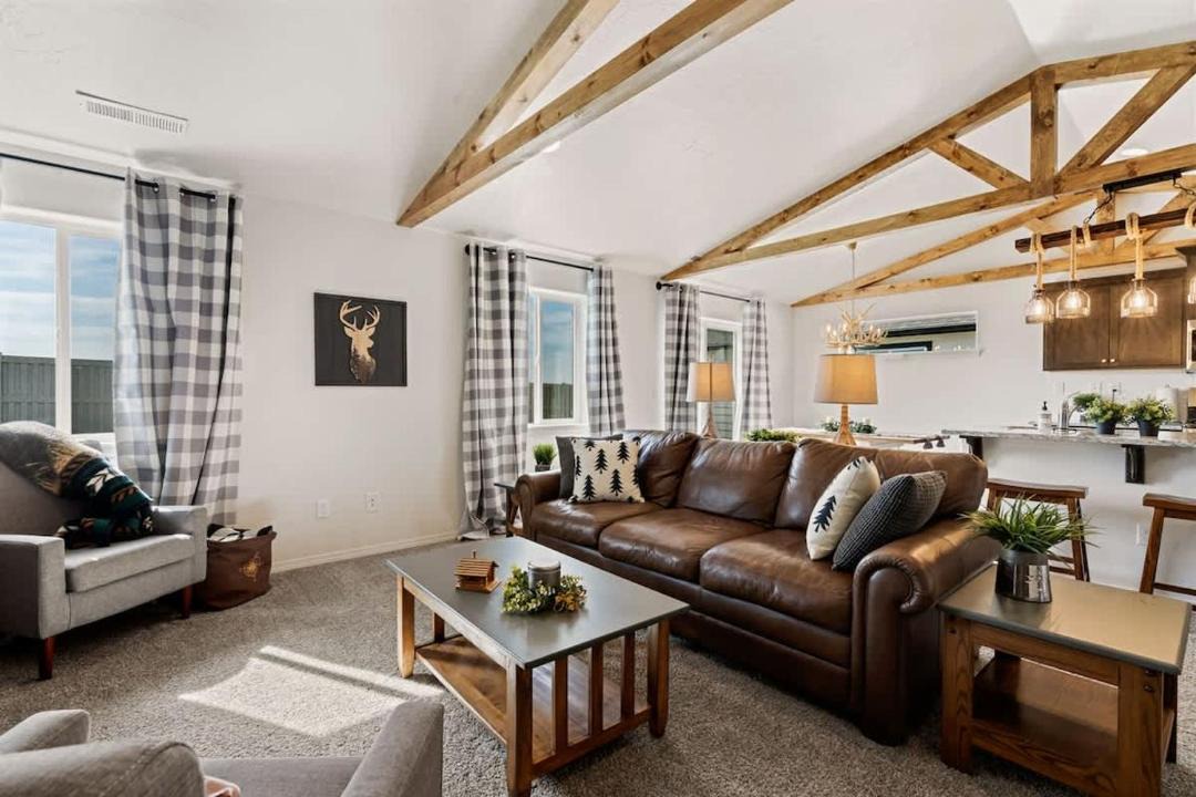 Photo of Livingroom in Caldwell