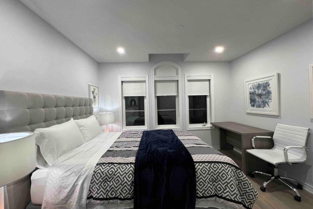 Photo of Others in Oakville