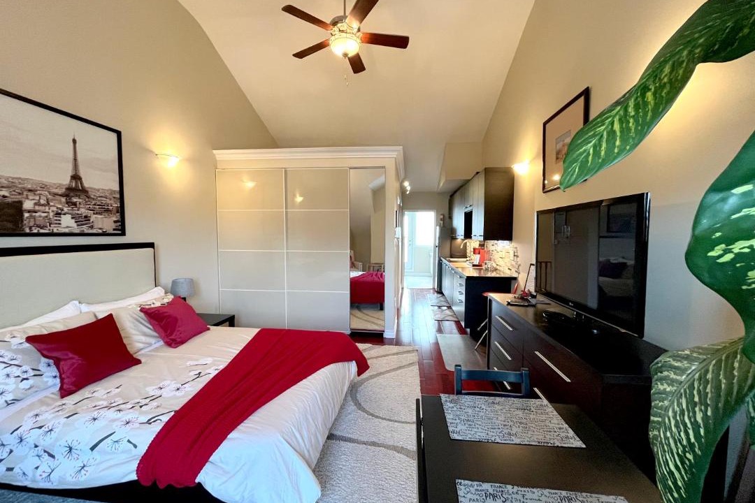 Photo of Others in The Beaches