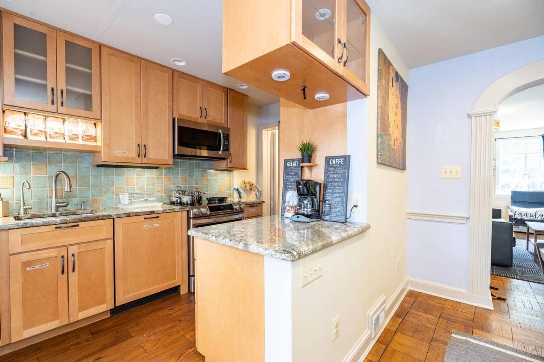 Photo of Kitchen in Northeast Alexandria