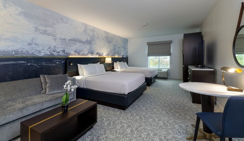 Deluxe Room, Multiple Beds